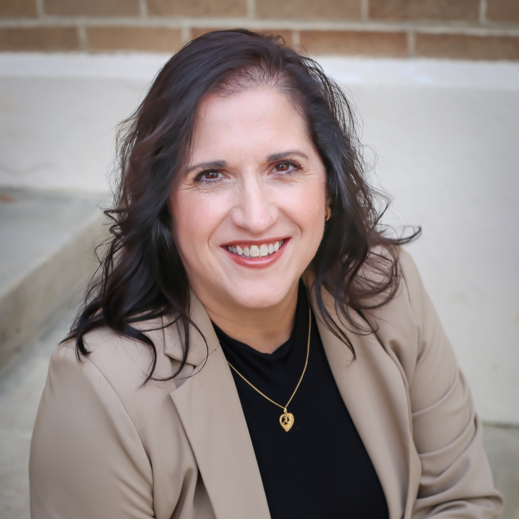 Ana Cabral CENTURY 21 Select Turlock Geer