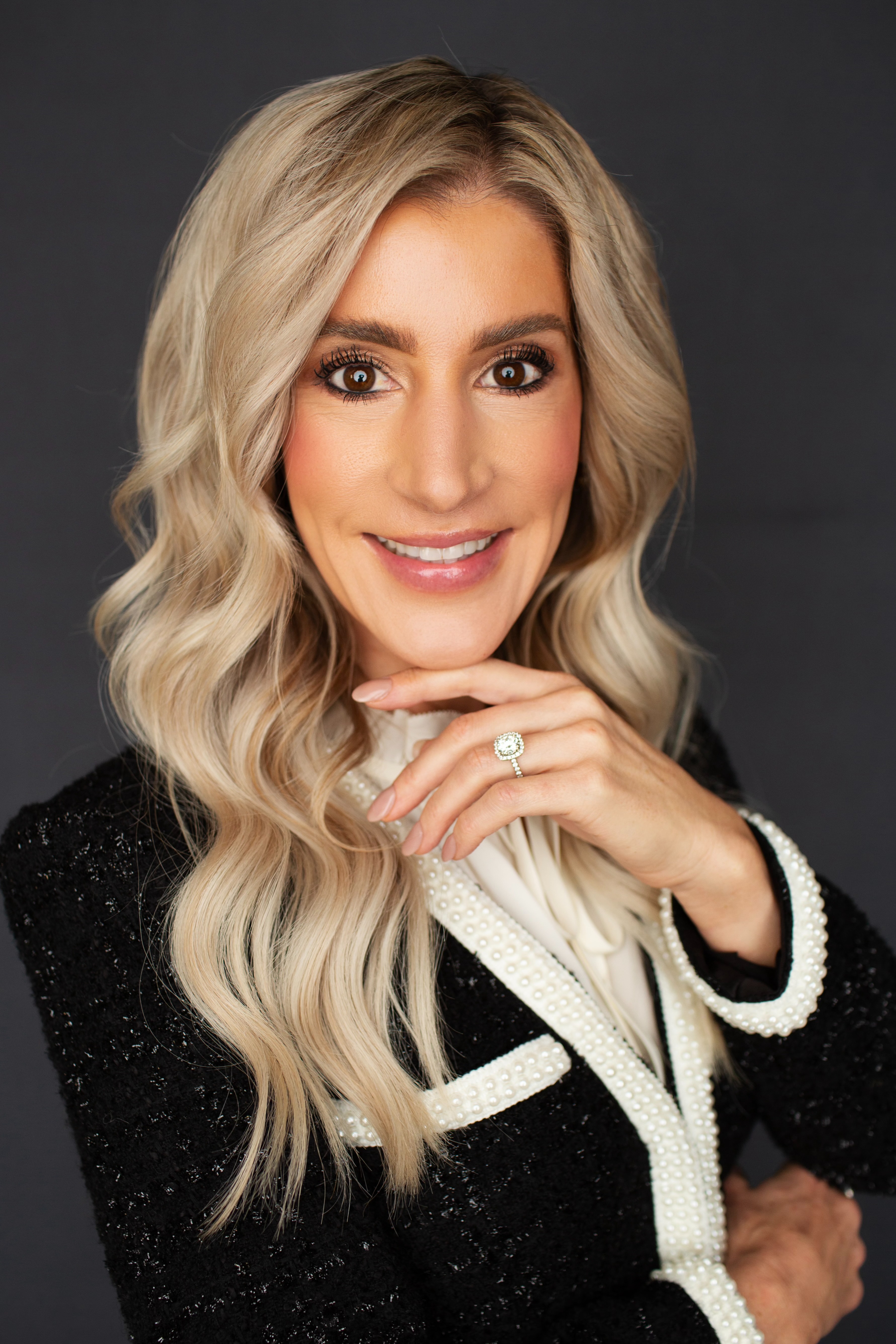 Leigh Barth - Coldwell Banker Danforth (Bellevue)