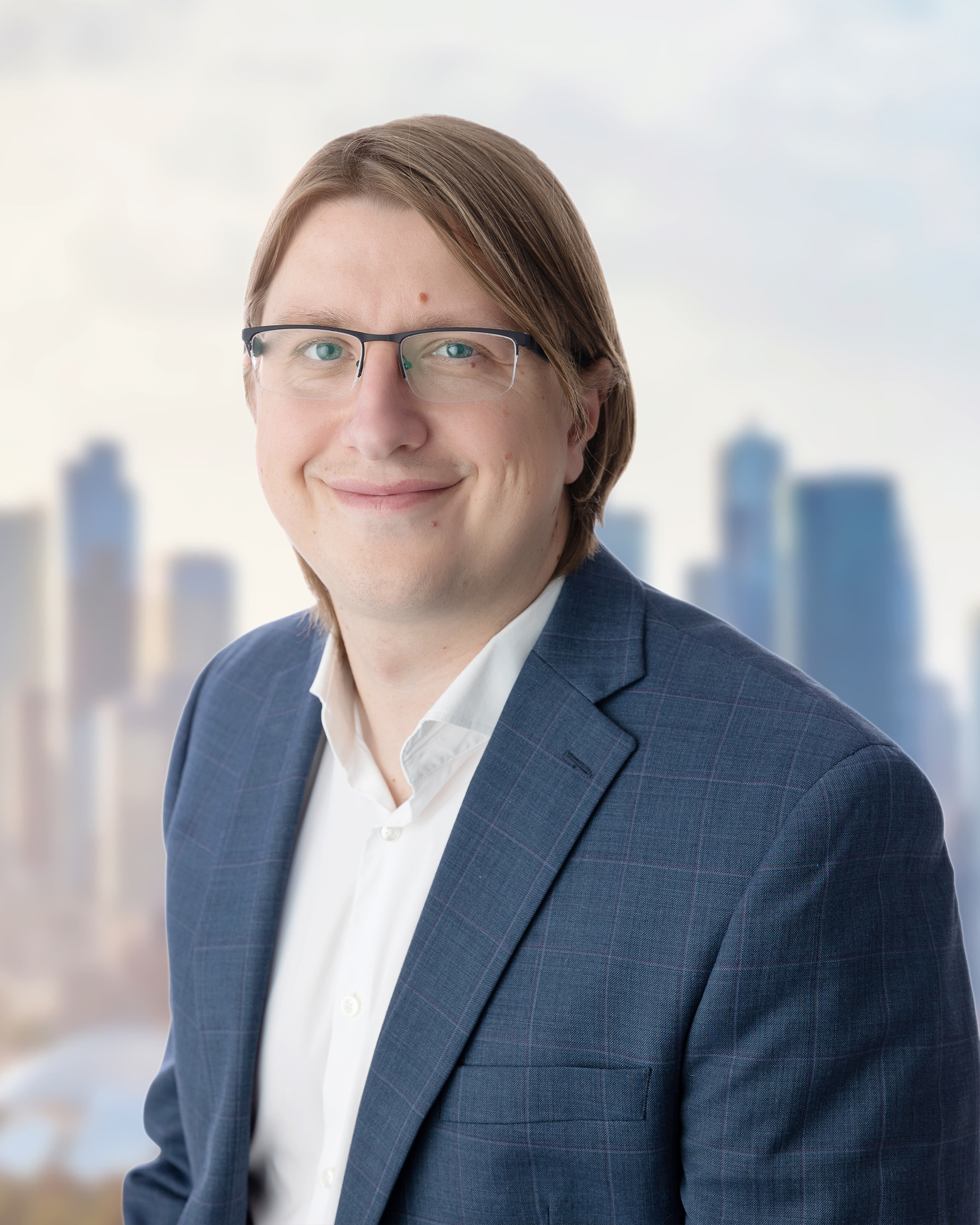 Vladimir Olyanich - Coldwell Banker Commercial Danforth (Federal Way)