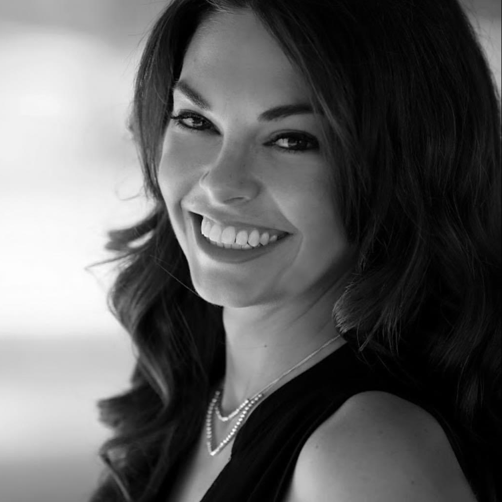 ariel-hodge-century-21-cornerstone-la-barr