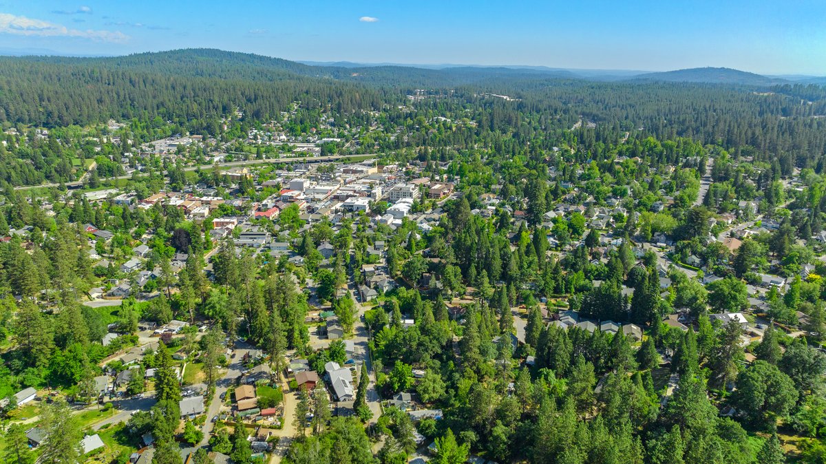 Grass Valley Real Estate - Sarah Stone - Francisco Best Realtor